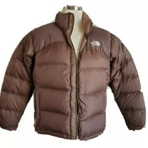 Lifestyle Puffer Jacket Combining Style and Comfort